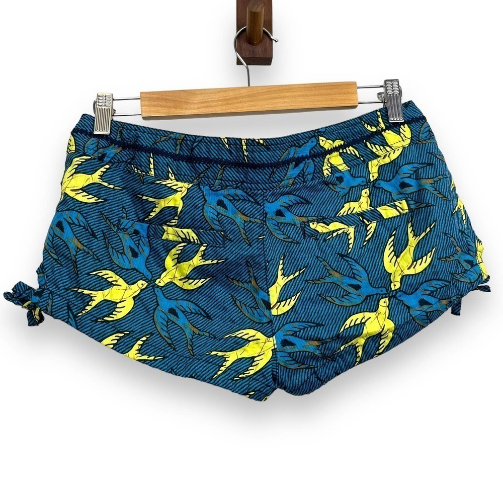 Free People Shorts Womens 2 Blue and Yellow Bird Print 100% Cotton Mini Tropical - Picture 7 of 9